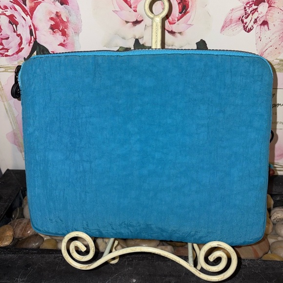 Kipling Sequin Tablet Sleeve - Picture 4 of 6